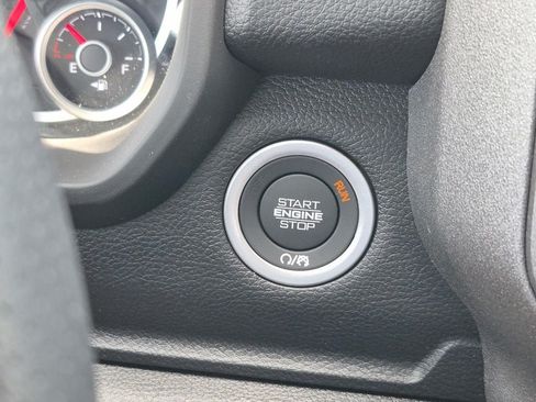 New 2026 RAM 1500 Tradesman AWD/4WD image 18