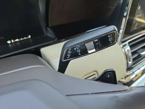 Used 2018 Lincoln Navigator Reserve w/ Technology Package AWD/4WD image 20