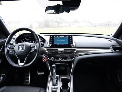 Used 2022 Honda Accord Sport image 19