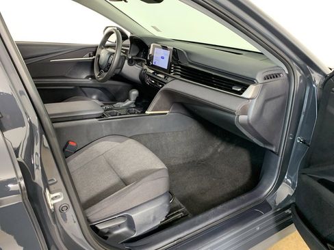 Used 2025 Toyota Camry LE image 22