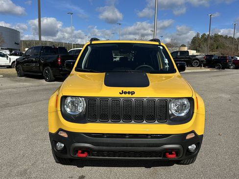 Used 2023 Jeep Renegade Trailhawk image 2