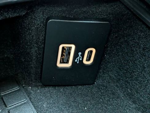 Used 2024 Lincoln Corsair FWD w/ Equipment Group 101A image 23