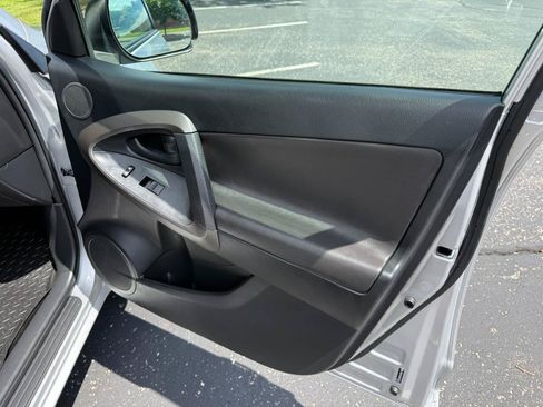 Used 2010 Toyota RAV4 Sport FWD image 24