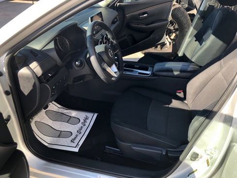 Used 2021 Nissan Sentra SV FWD image 25
