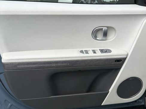 Certified 2024 Hyundai Ioniq 5 Limited RWD image 10