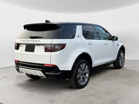 New 2026 Land Rover Discovery Sport Landmark image 4