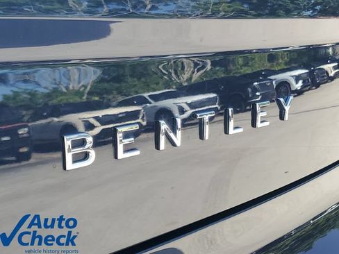 Used 2021 Bentley Flying Spur V8 AWD/4WD image 7