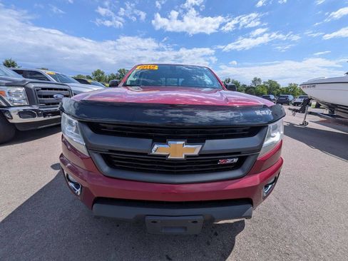 Used 2019 Chevrolet Colorado Z71 AWD/4WD image 4