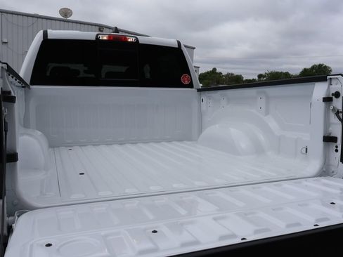 New 2026 RAM 1500 Big Horn AWD/4WD image 15