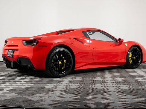 Used 2017 Ferrari 488 Spider RWD image 9