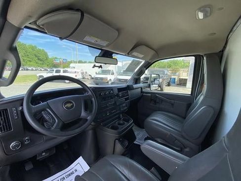 Used 2024 Chevrolet Express 3500 w/ Power Convenience Package RWD image 13