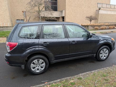 Used 2010 Subaru Forester 2.5X image 6