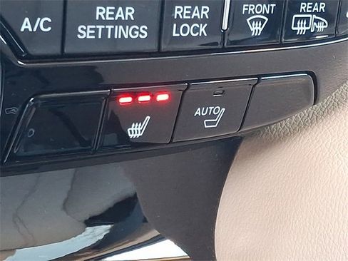 Certified 2023 Acura MDX SH-AWD image 28