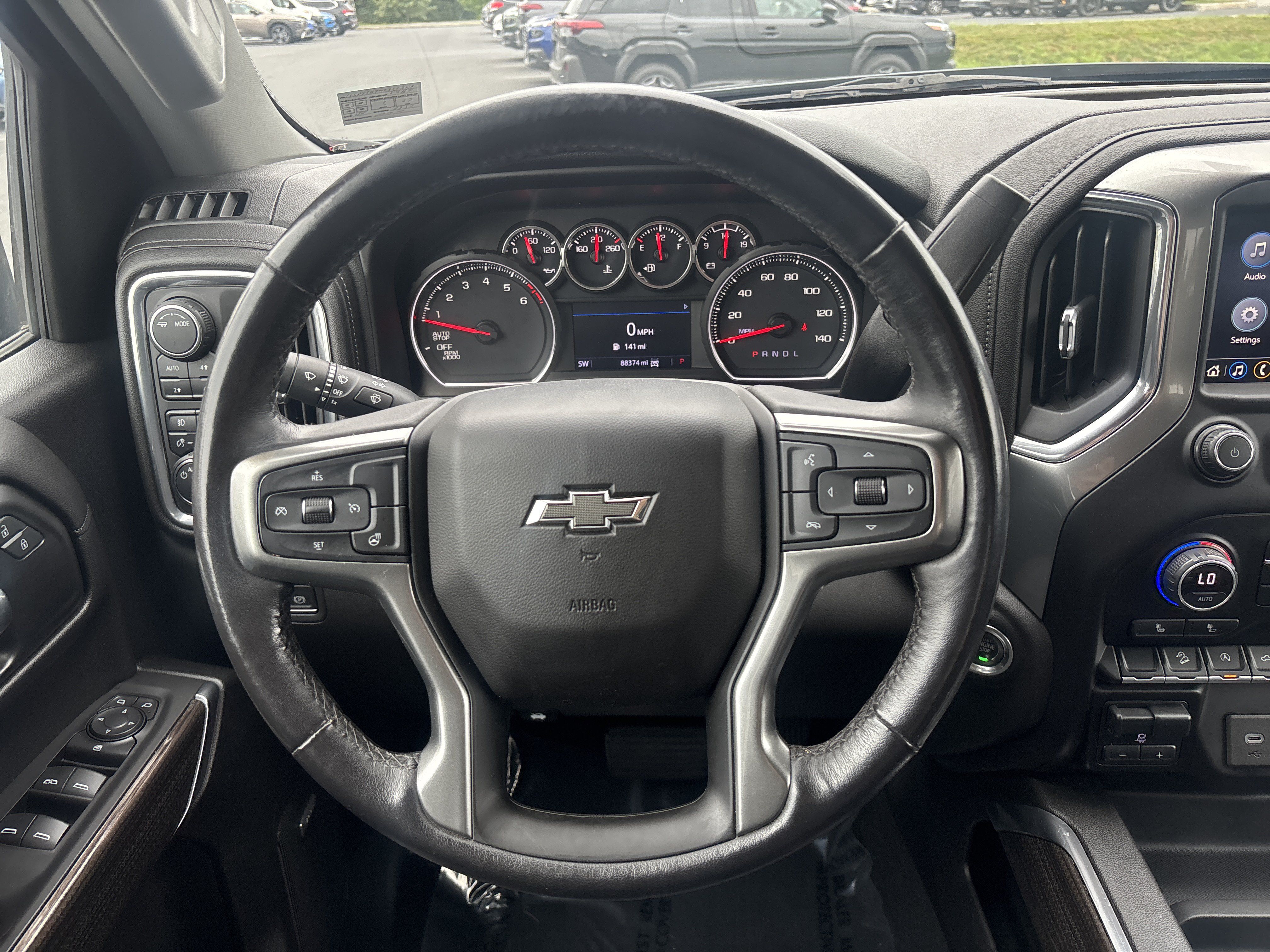 Used 2021 Chevrolet Silverado 1500 LT Trail Boss w/ Convenience Package II AWD/4WD image 6
