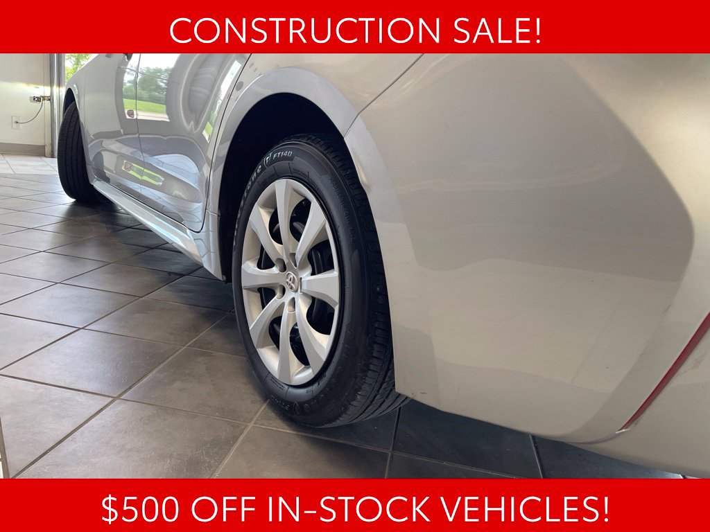 Used 2024 Toyota Corolla LE FWD image 17