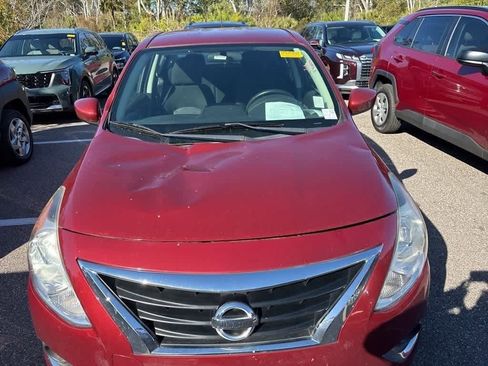 Used 2018 Nissan Versa SV w/ SV Special Edition Package image 5