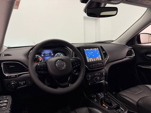 Used 2023 Jeep Cherokee Altitude Lux image 20