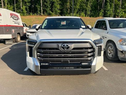 Used 2023 Toyota Tundra Limited AWD/4WD image 5