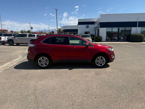 Used 2017 Ford Edge SEL w/ Equipment Group 201A AWD/4WD image 4