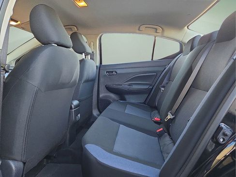 Used 2025 Nissan Versa SV image 14