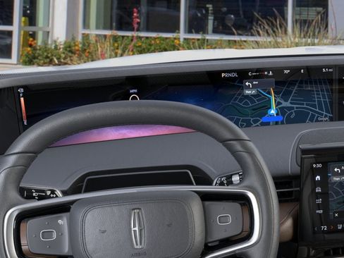 New 2026 Lincoln Nautilus Reserve AWD/4WD image 13