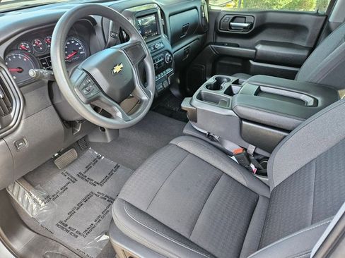 Certified 2023 Chevrolet Silverado 1500 Custom image 9