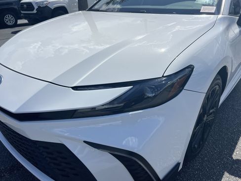 Used 2025 Toyota Camry SE w/ Multimedia Upgrade Package FWD image 6