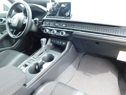 New 2026 Honda Civic Sport image 17