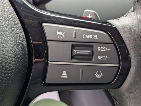 New 2025 Honda Pilot Touring image 19