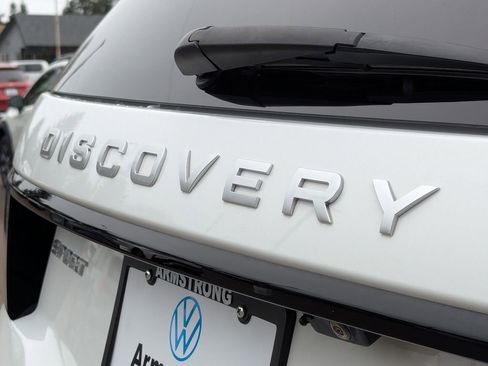 Used 2022 Land Rover Discovery Sport S image 38