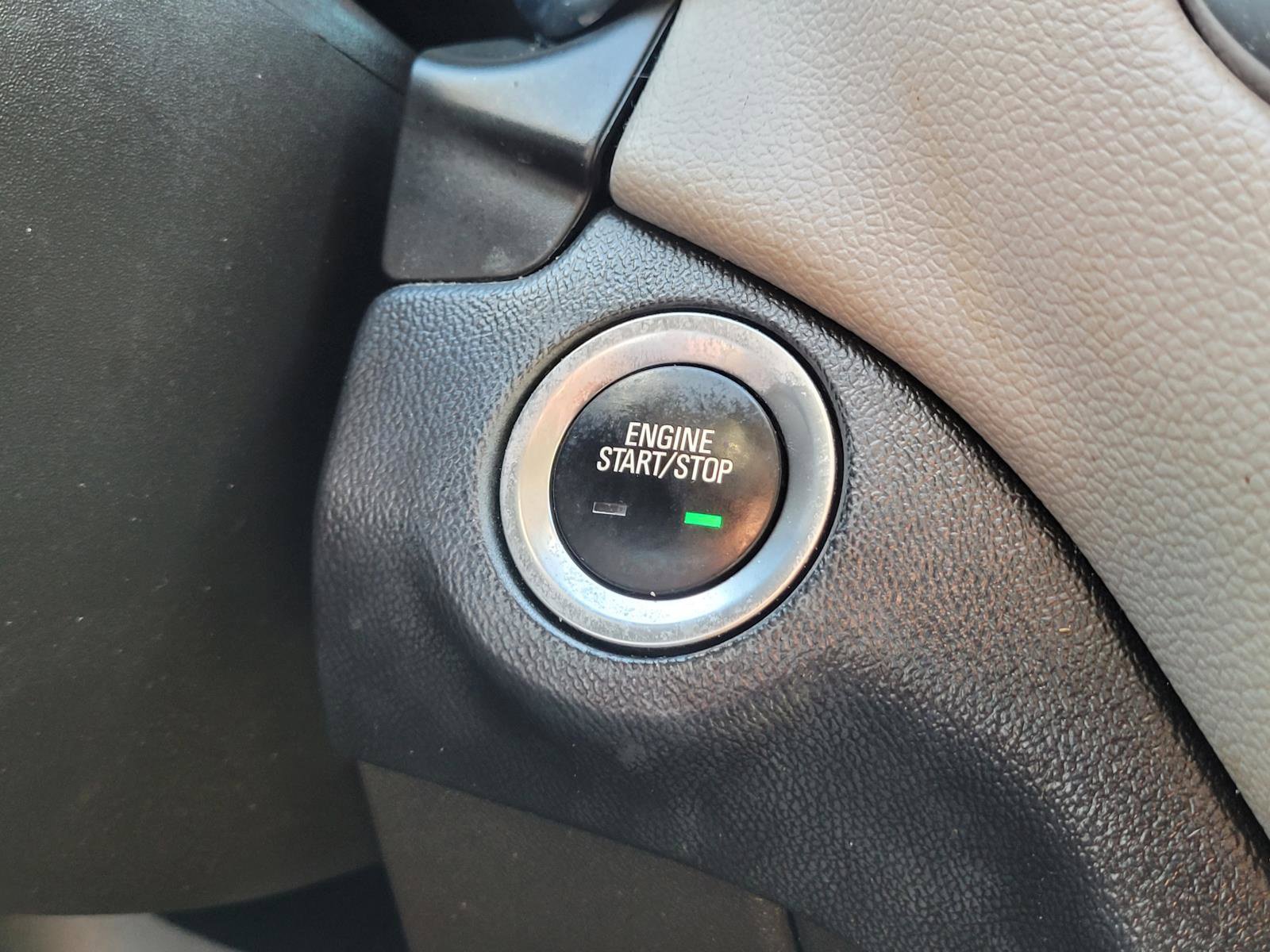 Used 2022 Chevrolet Equinox LT FWD image 30