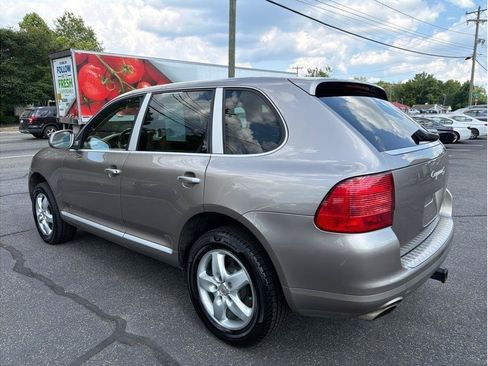 Used 2005 Porsche Cayenne S AWD/4WD image 4