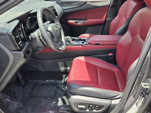 Used 2023 Lexus NX 250 FWD w/ Towing Package (2000 Lbs) image 10