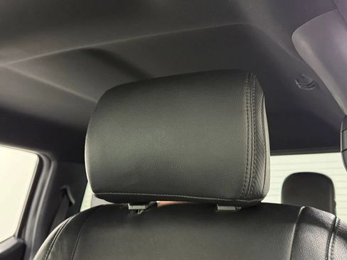 Used 2018 Ford F150 XLT w/ Equipment Group 302A Luxury AWD/4WD image 21