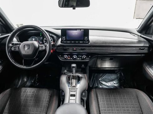Used 2024 Honda HR-V Sport image 12