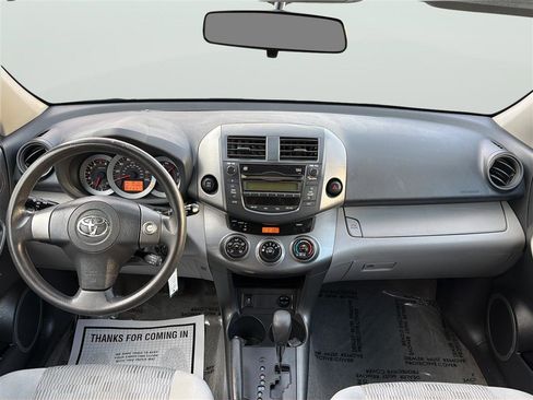 Used 2011 Toyota RAV4 4WD w/ Base L4 Extra Value Pkg image 18