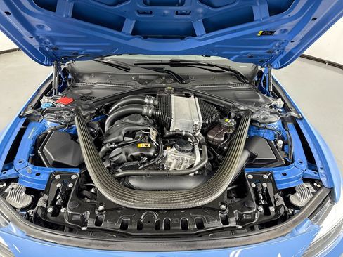 Used 2018 BMW M3 RWD image 28