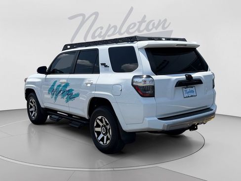 Used 2022 Toyota 4Runner TRD Off-Road AWD/4WD image 6