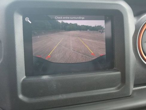 Used 2021 Jeep Gladiator Mojave w/ LED Lighting Group image 19