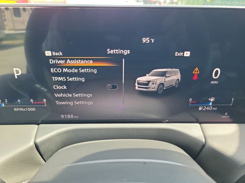 Certified 2026 Nissan Armada SV RWD image 31