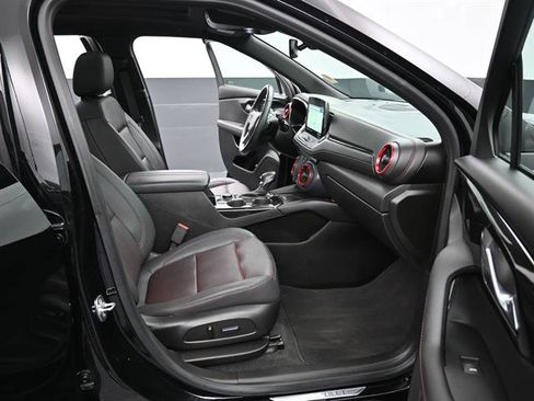 Used 2023 Chevrolet Blazer RS w/ Enhanced Convenience Package FWD image 19