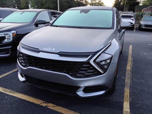Used 2023 Kia Sportage LX AWD/4WD image 7