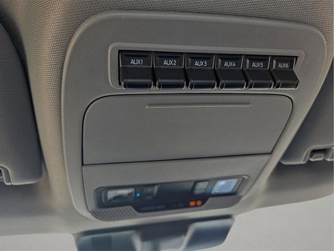 New 2025 Ford F250 XL w/ 360-Degree Camera Package image 17