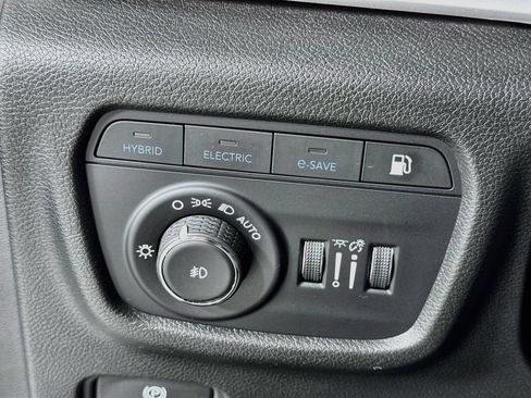 Used 2023 Jeep Grand Cherokee 4WD 4xe image 20