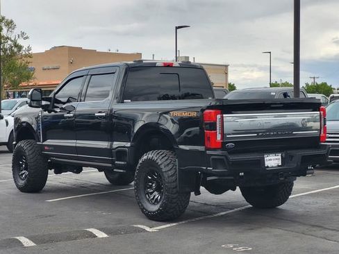 Certified 2024 Ford F350 Platinum w/ Tremor Off-Road Package image 5