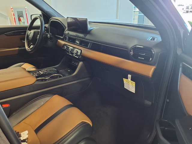 Certified 2026 Honda Passport TrailSport Elite image 5