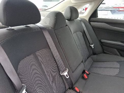 Used 2023 Kia K5 LXS FWD image 9