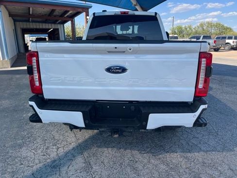 Used 2024 Ford F250 Lariat w/ Sport Appearance Package AWD/4WD image 7
