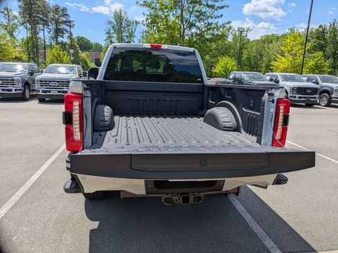 New 2026 Ford F250 XLT AWD/4WD image 32