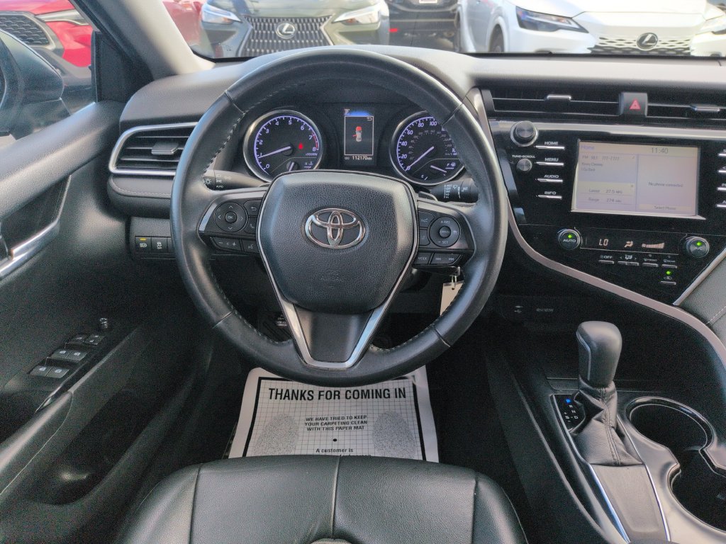 Used 2018 Toyota Camry SE w/ Accessory Appearance Package FWD image 13